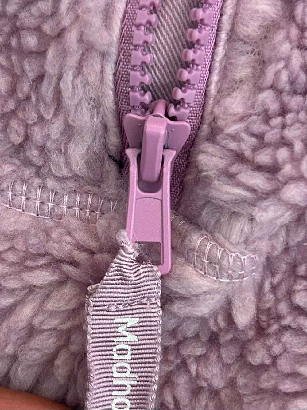 Madhappy Fall Sherpa Half Zip size Small in Lilac - Picture 9 of 9